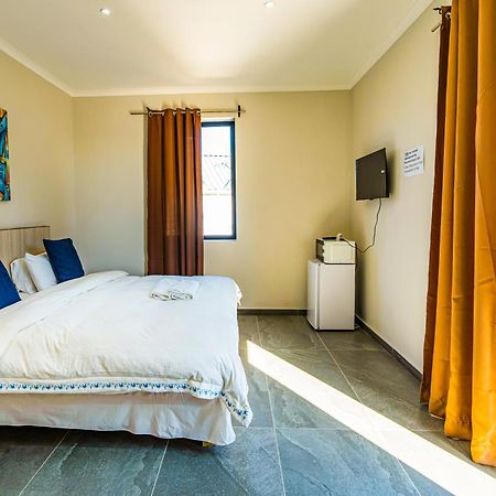 Cape Town Milnerton Lagoon Villa Bagian luar foto